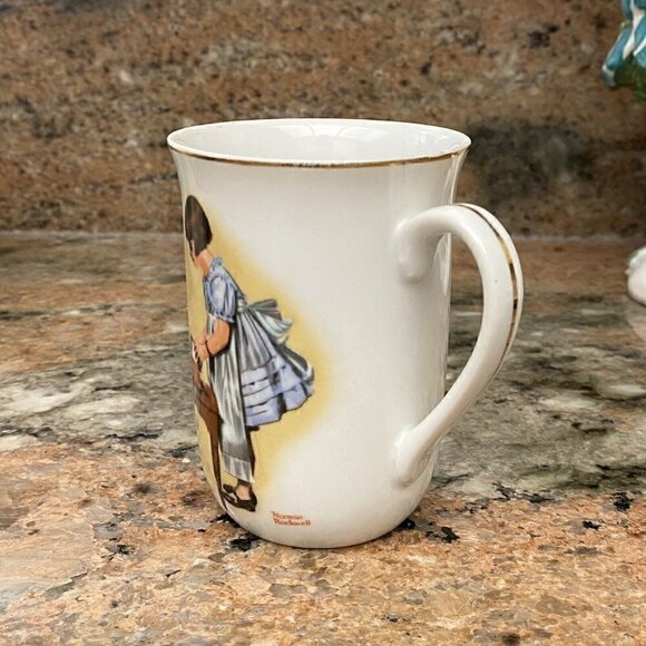 Norman Rockwell ‘Party Time’ Porcelain Mug H.M.I 1981 Japan - Picture 2 of 3